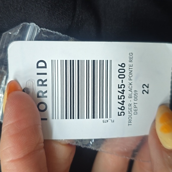 Torrid Black Signature Ponte Stretch Trouser Pants Nwt New 22R - Picture 16 of 16